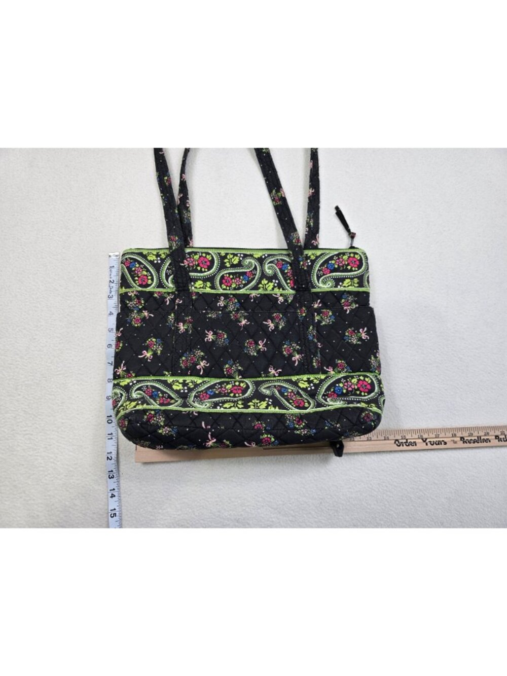 Quilted Paisley Tote Bag Croft & Barrow With Green Interior - Picture 2 of 4